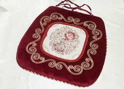 Сидушка для стула Велюр/Вышивка - 18010-03